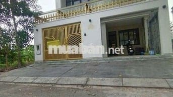 CHO THUÊ BIỆT THỰ NGAY CẠNH PHÚ MỸ HƯNG