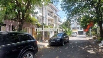 Đất full thổ cư ,sổ mới ,khu Dương Thị Giang