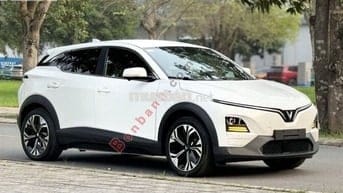 VinFast VF6 Plus 2025