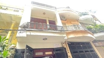 Bán Nhà Phân Lô Xã Đàn-Hồ Nam Đồng Dtxd58m2 Mt 7mx6T oto 18 tỷ.