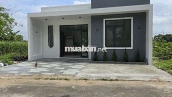 Chỉ 1,6 tỷ sở hữu Nhà mới xây dựng 2PN đường nhựa Kdc Tân Hòa