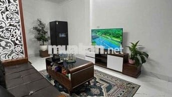 nhà 4 tầng 3 phòng ngủ đủ công năng