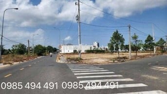 Chủ Cần Bán Gấp Mặt Tiền Hồ Tri Tân _ Sổ sẵn_ Vị Trí Siêu Đẹp