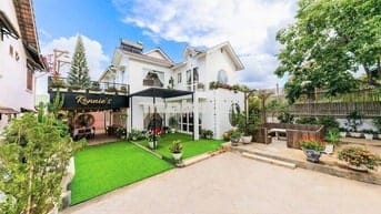🏡 VILLA SÂN VƯỜN - THIẾT KẾ ĐẸP NGAY PHỐ - ĐƯỜNG TRƯỚC NHÀ 8M - 378M2