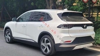 Vinfast VF 8 Eco 2024