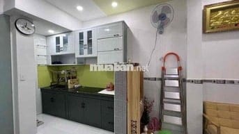 Nhà Q10 Bà Hạt-37M2-2pN-2WC - N thất đầy đủ- Giá thuê chỉ 12tr5/ thang