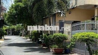 HẺM XE Ô TÔ DIỆN TÍCH ĐẤT 100 M2 : ĐƯỜNG SỐ 6 Ph LINH CHIỂU THỦ ĐỨC