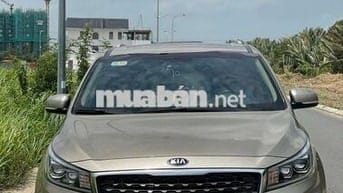 Kia Sedona 2020 - 60000 km