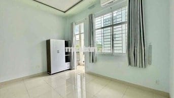 Cho thuê phòng trọ 35m2 gần làng đại học thủ đức