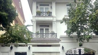 Bán biệt thự đường Lương Định Của, Bình An, Quận 2, 252m2 đất, 3 tầng