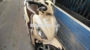 Chính chủ bán xe vision kem sữa đời 2018 zin đẹp
