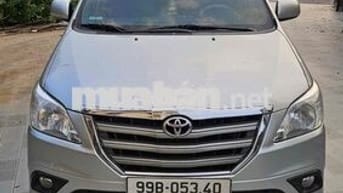 Toyota Innova 2014 2.0G - 10000 km