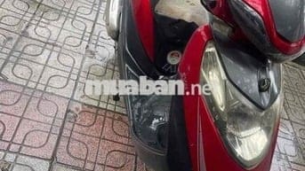 nhà dư xe nên cần thanh lý xe tay ga