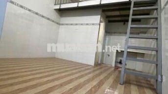 Trọ 2tr có gác- Cửa sổ thoáng- Toilet rộng