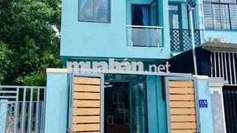 Hàng ngợp,nhà 1 lầu 1 trệt,1 xẹc đường Lê văn tách