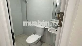 CHO THUÊ CHUNG CƯ NAM LONG 2 2PN CÓ MÁY LẠNH 5TR