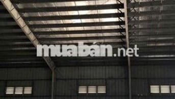 CHo thuê kho xưởng đường Quốc lộ 1A tổng dtsd 1270m2 chưa tính sân