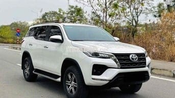 Toyota Fortuner 2021 2.4G 4x2AT - 60000 km