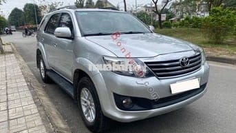Xe Toyota Fortuner 2.7V 4x4 AT 2013 - 386 Triệu