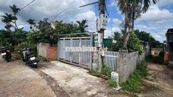BÁN ĐẤT 2MT TẶNG NHÀ HẺM Y WANG