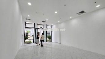 Cho thuê mặt bằng kinh doanh tại chung cư mới HH4 FLC Garden City