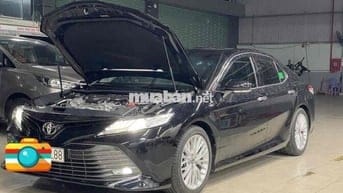 Toyota Camry 2020 2.5Q đi 12000 km có 1 không 2