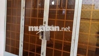 Cho thuê nhà nguyên căn gần chợ Hóc Môn