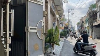 Bán nhà Mặt Tiền – Chợ Tân Bình - đang có hợp đồng thuê 20tr/tháng