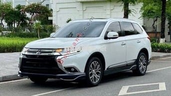Mitsubishi Outlander 2.4 Premium – bản đặc biệt