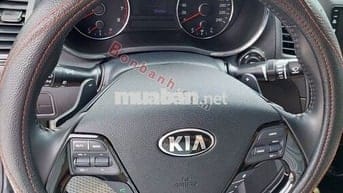 Kia Cerato 1.6 AT – đời 2018 – giá chỉ 399 tr