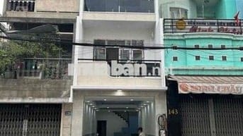 Nhà MT Ngô Quyền Q10, 4x12m, Trệt 2 lầu ST, 35 triệu/tháng