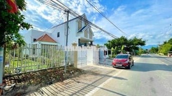 Cần bán căn nhà mặt tiền HL39 Suối Tiên nay Xã Suối Hiệp giá tốt