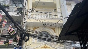  Bán nhà đường số P4.Q4.dt:4x10m,giá:8.4tỷ(3 lầu)