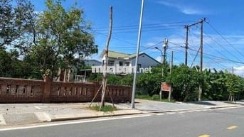 Bán nhà 2T Bùi Thị Xuân mát mẻ cạnh Sông Hương không lụt