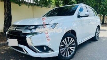 Mitsubishi Outlander 2.0 CVT 2024