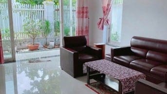 Tôi cần cho thuê Căn Biệt Thự - 200m2 -4PN -5WC ở KDC 13E giá 20 Tr/th