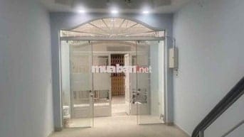 Cho thuê nhà Trệt 2 Lầu Sân Thượng 2Pn - 3Wc , Quận Phú Nhuận