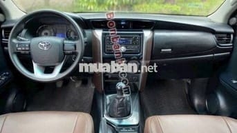 Toyota Fortuner MT sản xuất 2017