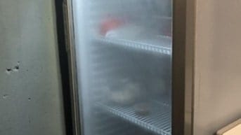 Tủ đông Sanaky và Tủ mát Aqua sử dụng 3 tháng