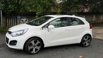 Kia Rio 2012 1.4 AT Hatchback - 170000 km