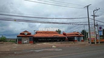 cần bán ,cây xăng , nhà hàng , lẩu tôm sông