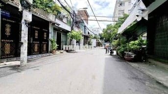 Nhà Ngon - Trung Tâm - Quận 6 - 40m2 - 4 phòng - Hiện Hữu - hơn 3ty