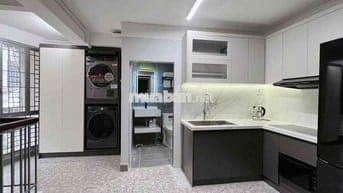 Nhà ở 50m2 2PN 2WC trên đường Lê Văn Sỹ, Quận 3 an ninh, yên tĩnh