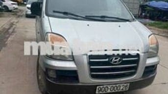 Starex 2005 máy cơ 6 chỗ tải 800kg