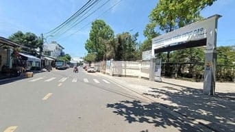 BÁN GẤP LÔ ĐẤT ĐƯỜNG NGUYỄN HOÀNH , TP NHA TRANG  GIÁ RẺ 3,320 TỶ
