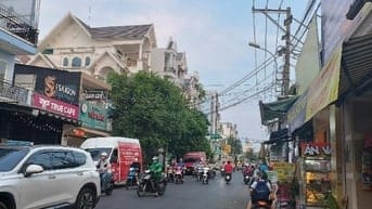 BÁN NHÀ NGAY KCN TÂN BÌNH TÂY THẠNH NỐI DÀI  DT 107M2 HẺM OTO VÔ NHÀ 