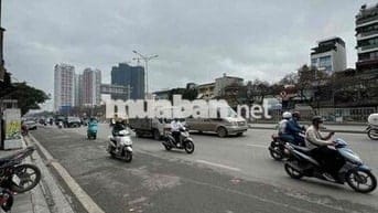 BÁN NHÀ MẶT PHỐ GIẢI PHÓNG, KINH DOANH ĐỈNH, VỈA HÈ RỘNG, GIÁ 7.5TỶ