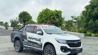 Chevrolet Colorado High Country 2.8L 4x4 AT 2017