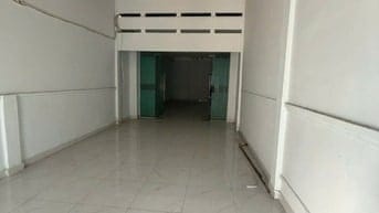 Cho thuê nhà mặt tiền Ba Vì (Cư xá Bắc Hải), P.15, Q.10 giá 25tr