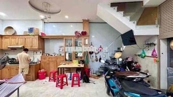 MT ĐÔNG HƯNG THUẬN, Q12, NGANG 10M, VỪA Ở VỪA KD GIÁ RẼ HƠN HẺM